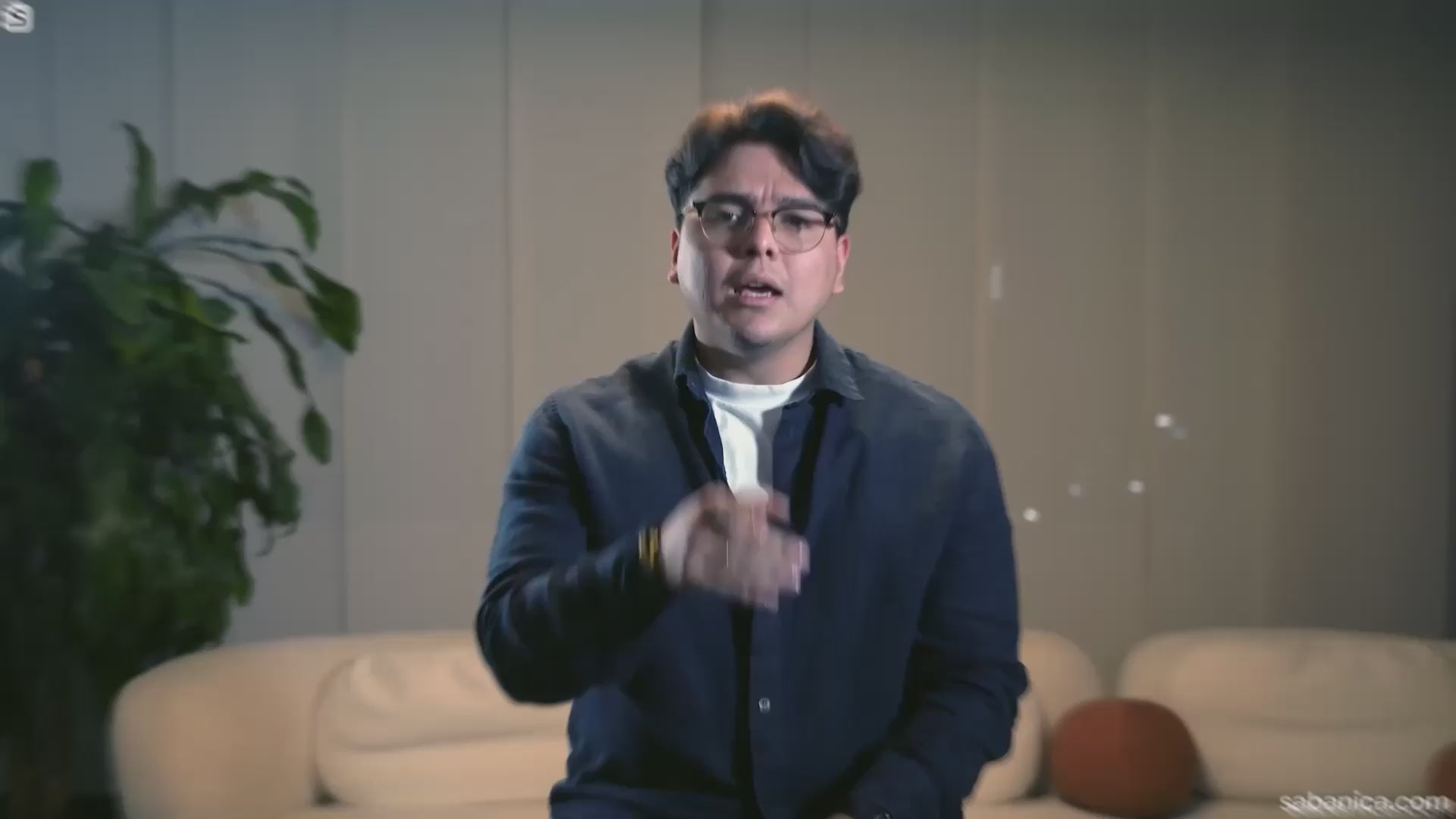 Cargar video: 